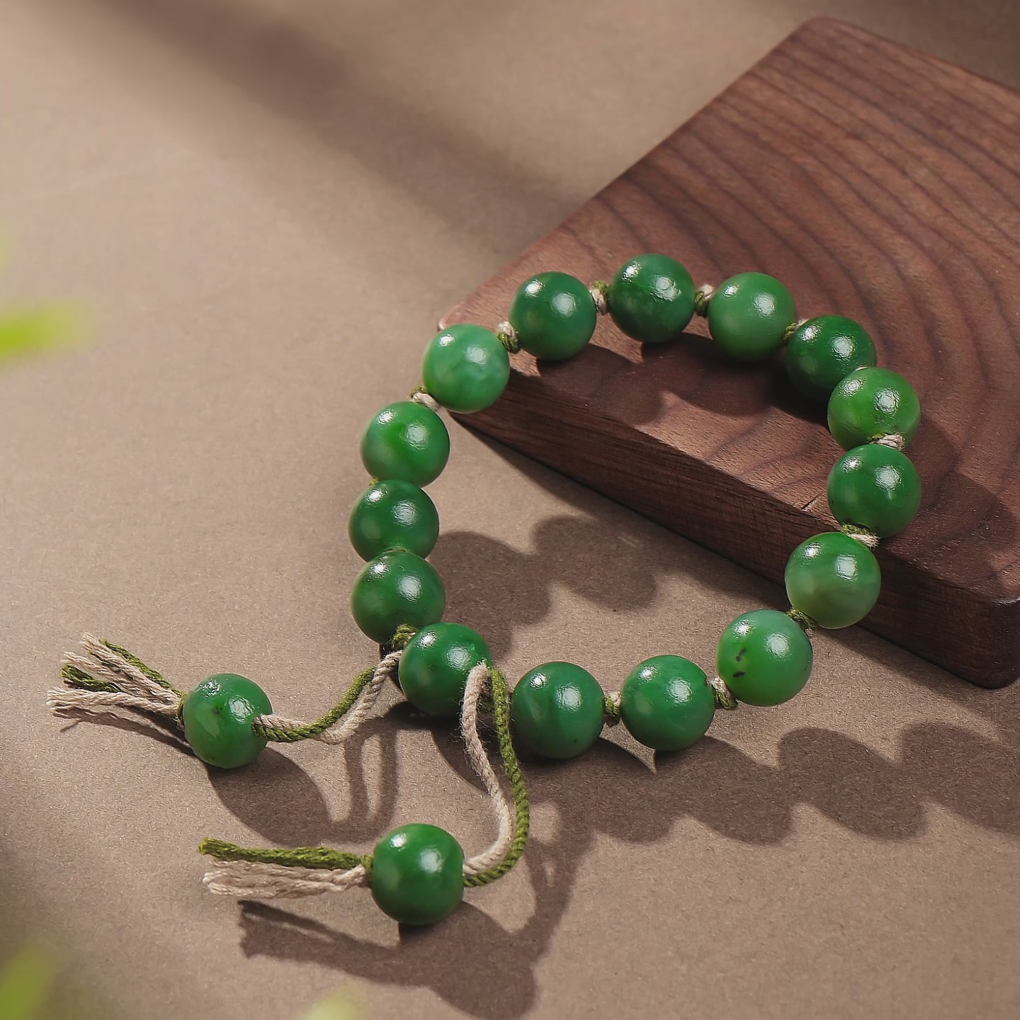 「印象眸」和田玉手串：DIY古风碧玉圆珠单圈手链，附证书，¥698值不值？