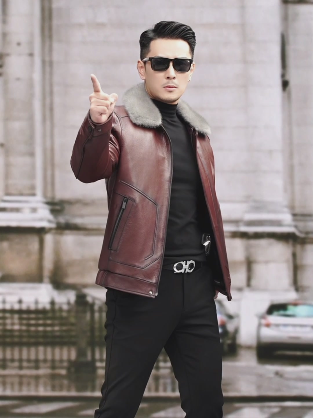 冬日里的绅士风度，一件皮衣的温度与格调