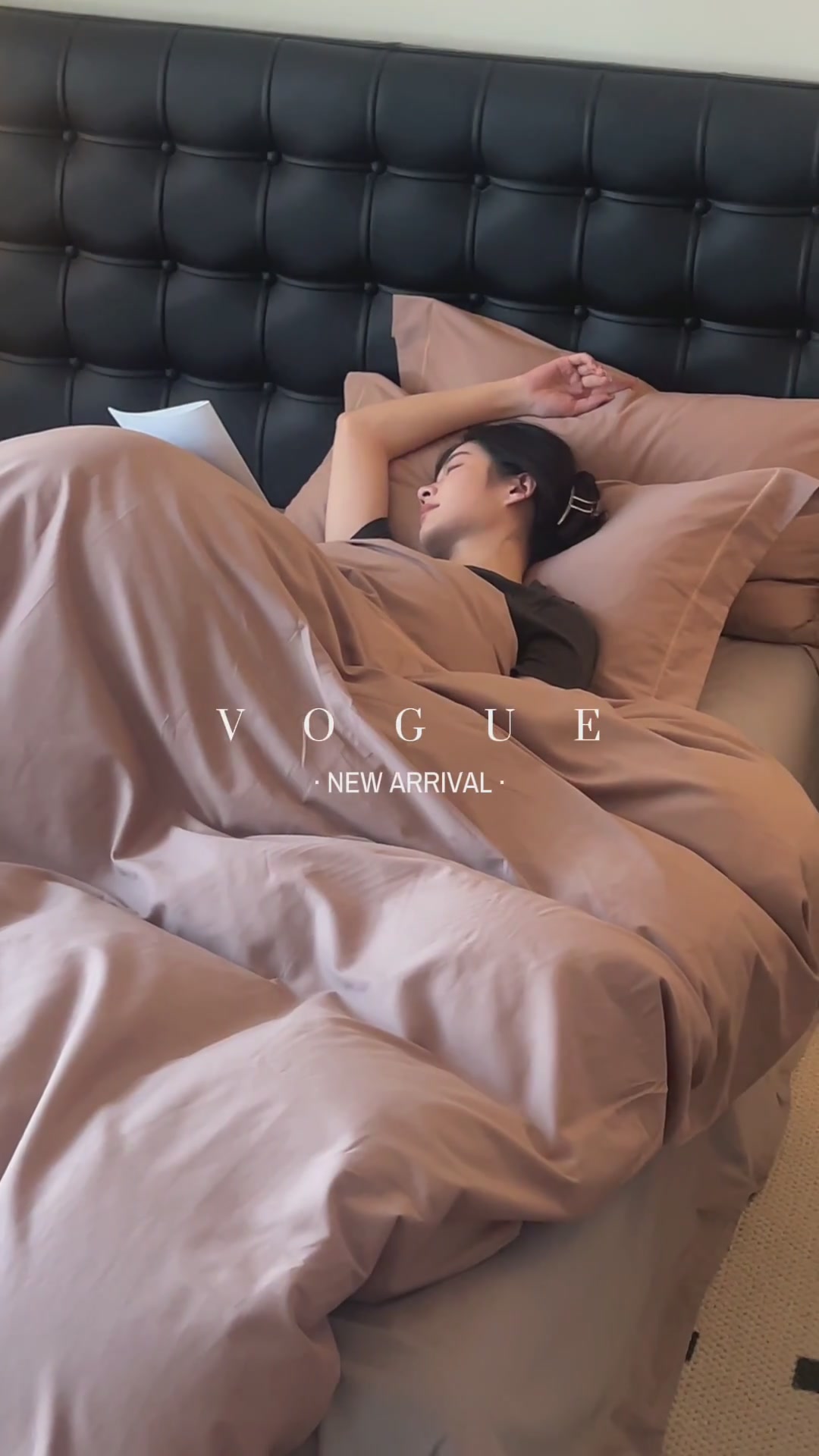 极简控必入！浮影100支轻磨毛四件套，睡感绝了！