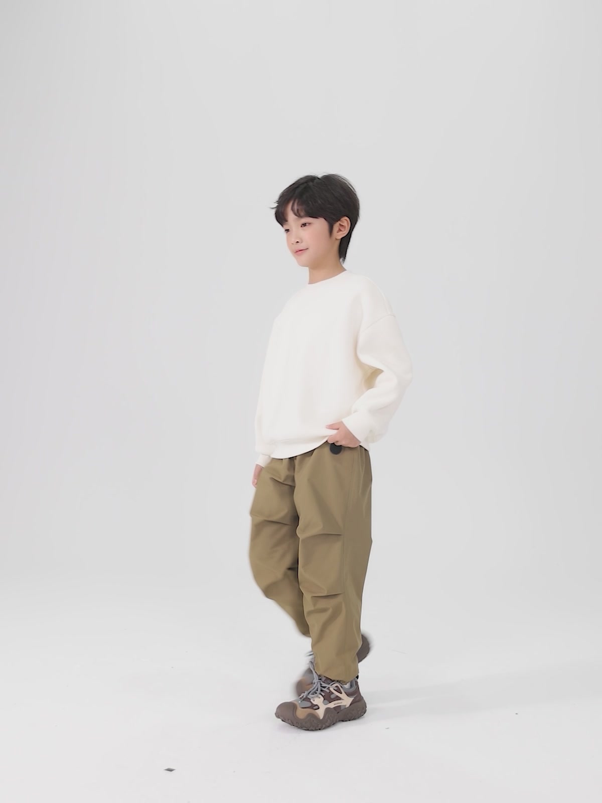 巴布豆BOBDOG新款加绒工装裤，这个冬天娃再也不怕冷啦！❄️