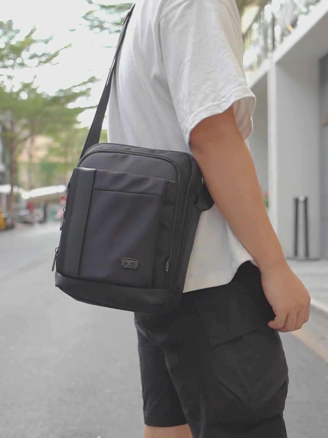 七匹狼SEPTWOLVES单肩包：一个冲动购物者的自省与惊喜