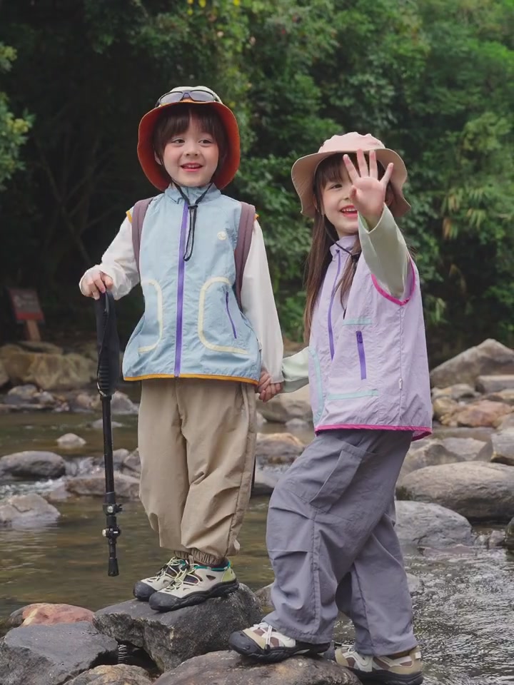 穿上这件小马甲，你家娃就是小区最靓的崽！——嘟嘟家工装马甲深度体验报告