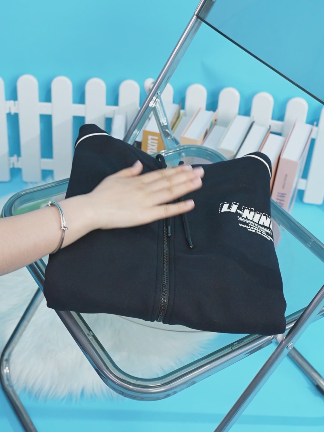 李宁这款连帽卫衣，我穿了一周后真实体验分享