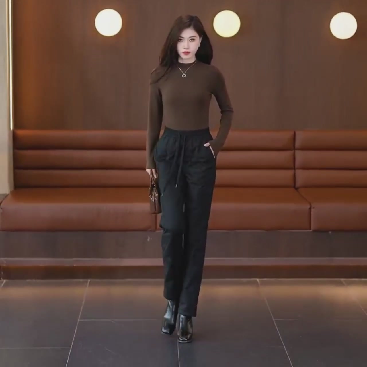 冬天穿这条羽绒裤，我直接封神了🔥