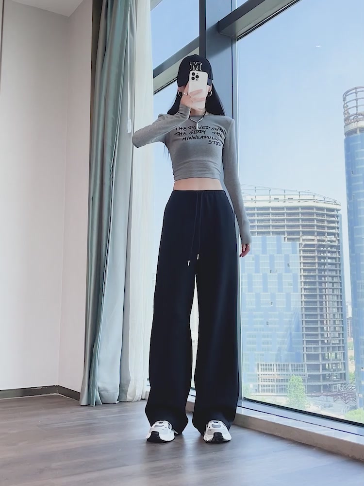 今芙这条美式抽绳阔腿裤，我穿了一周才敢说真话