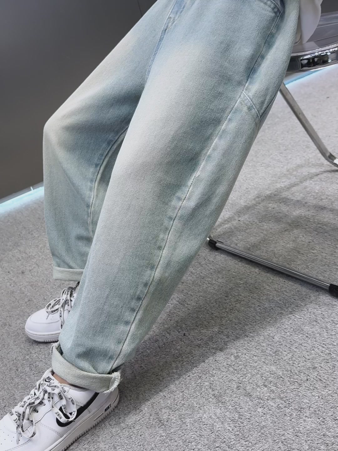 膝盖的冬日暖阳：奥克斯按摩器，送给长辈的贴心守护