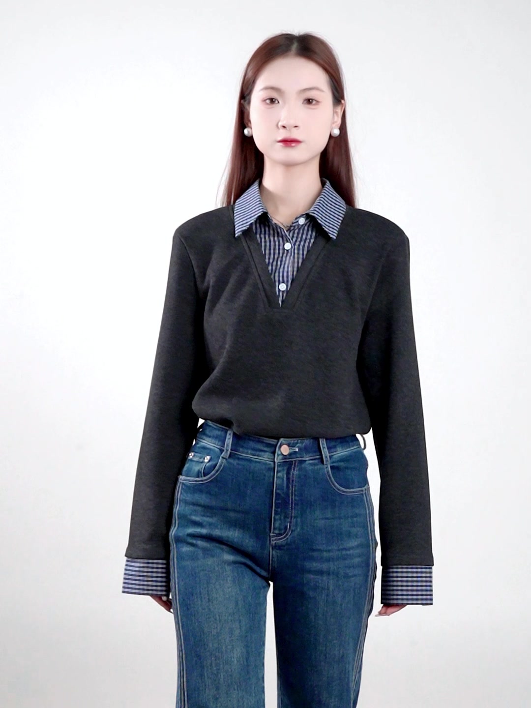 复古撞色卫衣：假两件设计，真时尚体验！