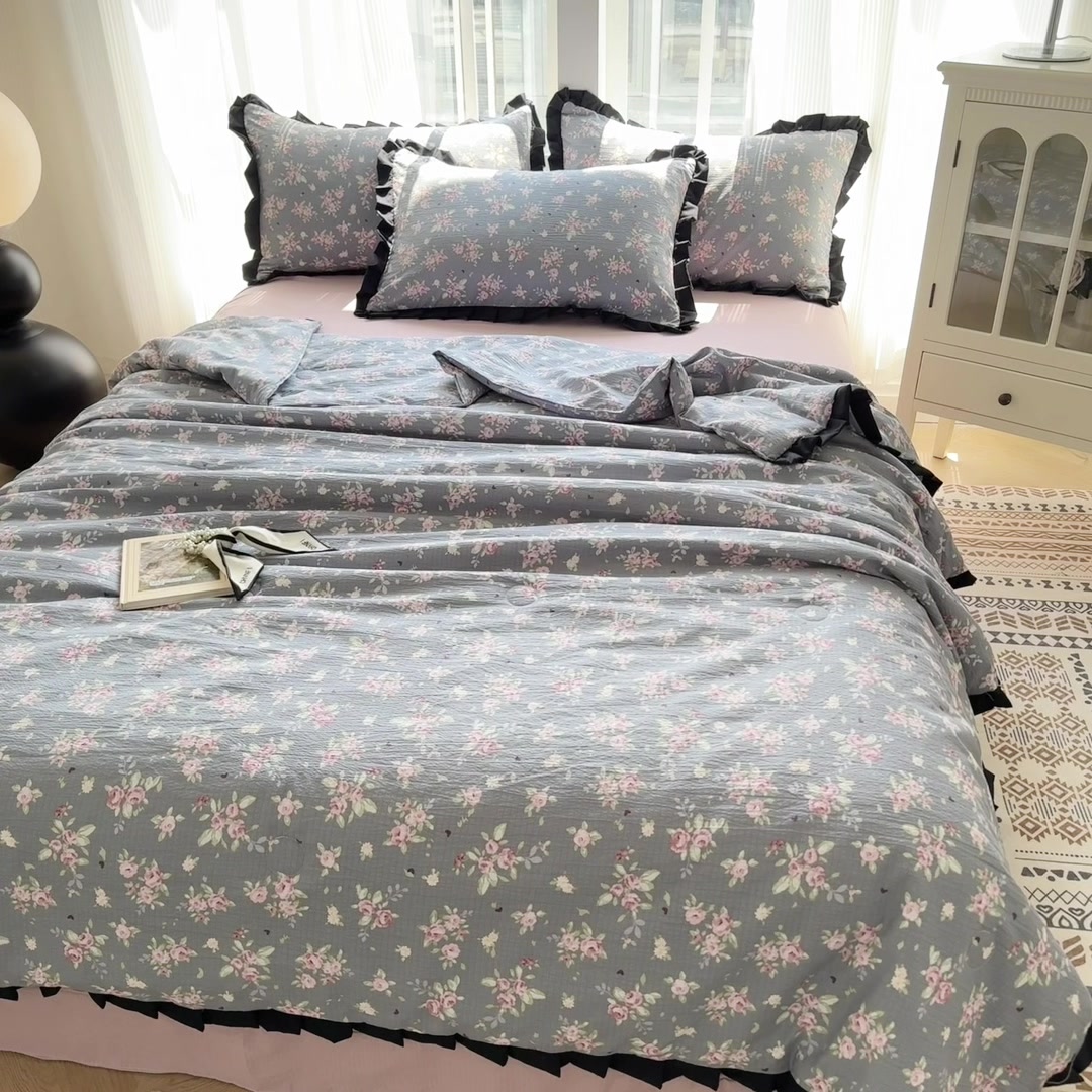 眠格夏被：赫本风有氧云感棉，是盖被子还是睡在云上？