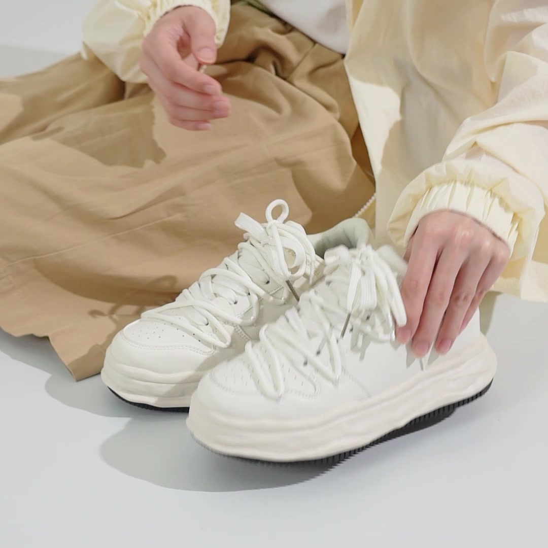 终于找到我的梦中情鞋！这双小众溶解鞋也太显腿长了叭💖