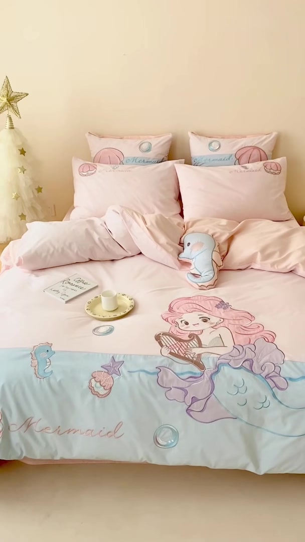 草莓兔兔四件套，我的少女心被套治愈了！