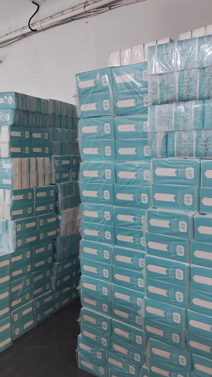 蓝冠10提纸巾大测评：便宜大碗，但真的适合你家吗？