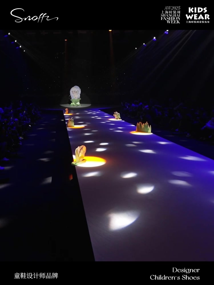 ❄️秀场同款雪地靴，小公主的冬日童话！