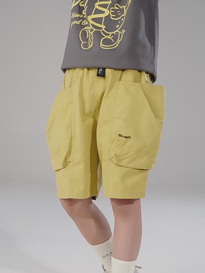 338块的儿童工装裤，值不值？我替娃试了！