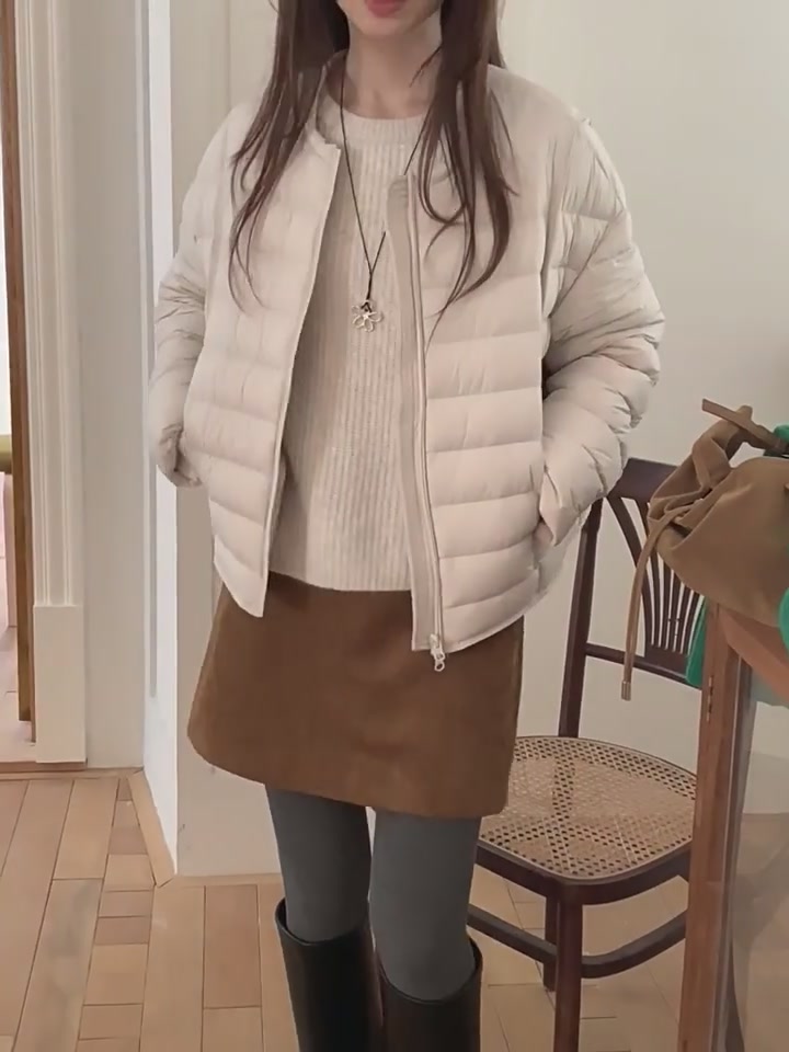 茗钥排骨羽绒服：独处者的冬日铠甲，笑点与温暖并存