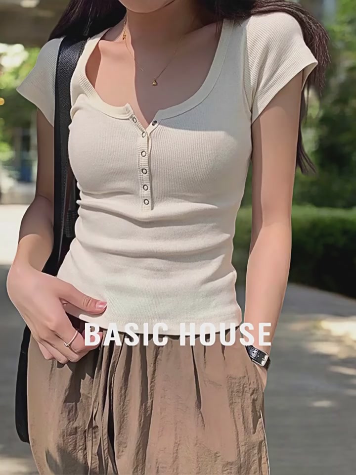 复古美肩T恤，夏日辣妹必备！百家好BASICHOUSE紧身短袖实测