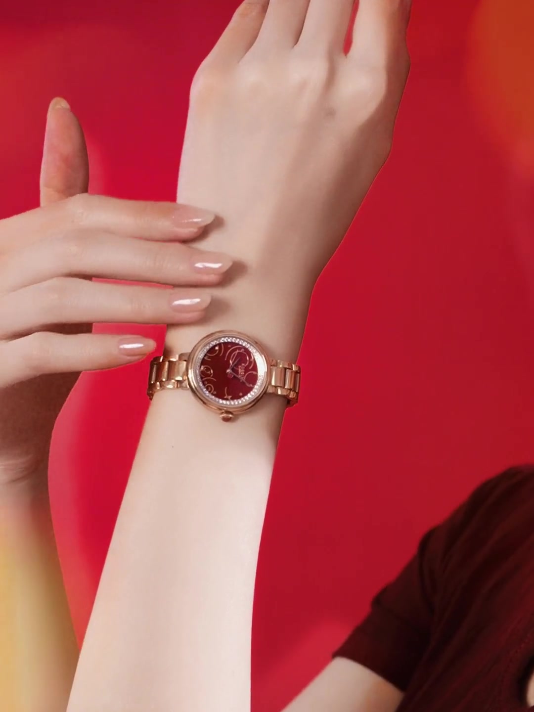 罗西尼蛇年限定锦鲤表，戴了半年才敢说真话：颜值能打，但细节劝退？