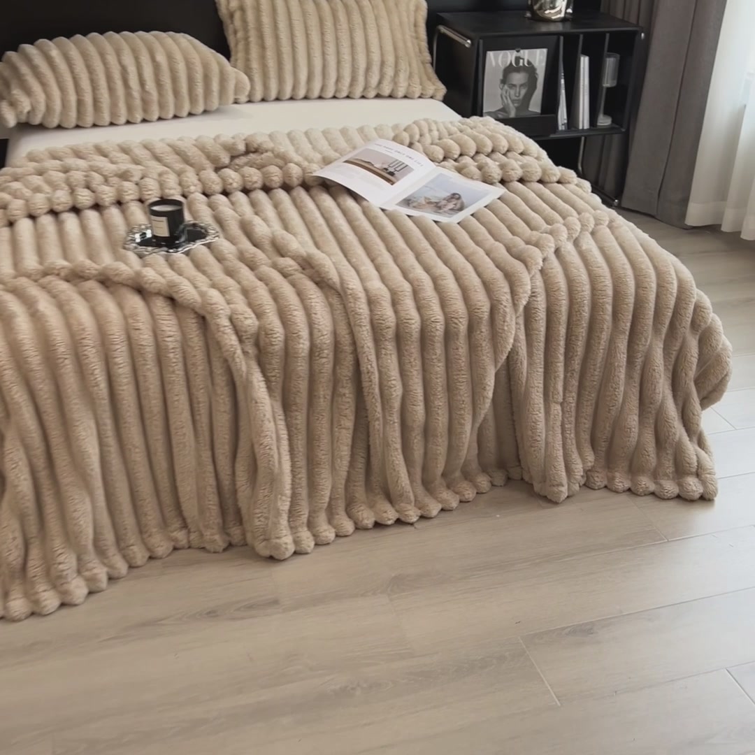 外贸仿兔毛毯，149元值不值？我用了一周后告诉你真实体验