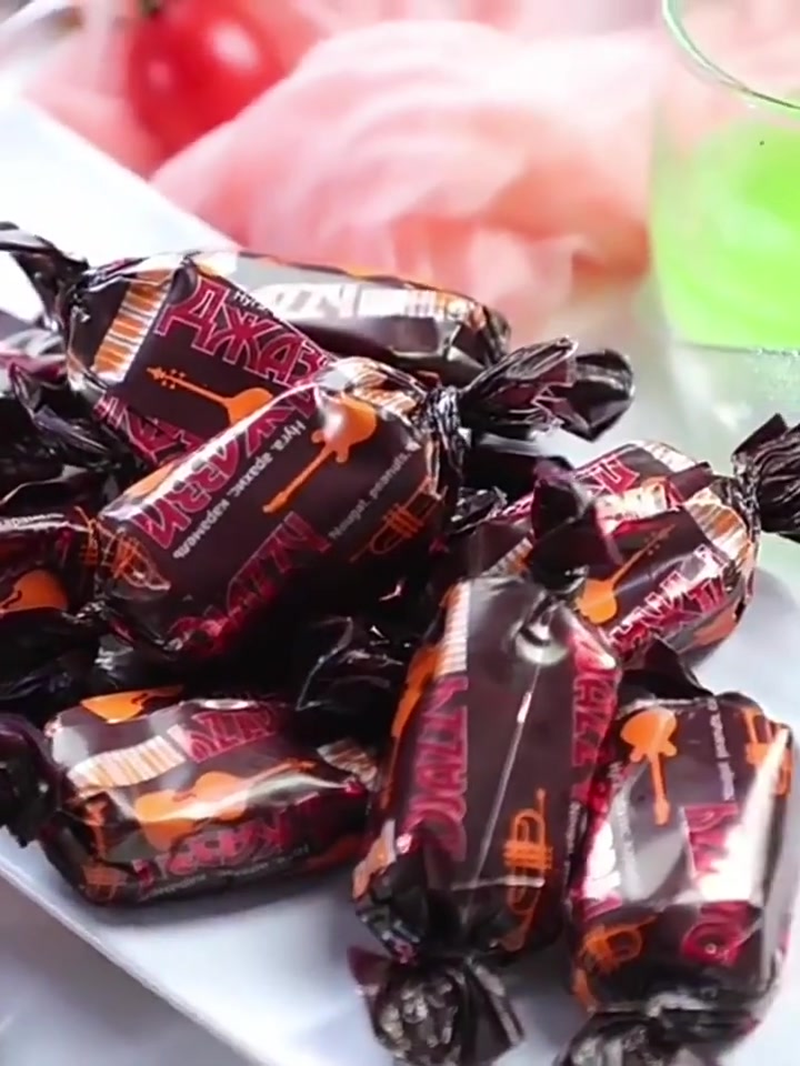 俄罗斯黑爵士花生牛轧糖，黑巧牛奶夹心软糖，我的婚礼喜糖首选！