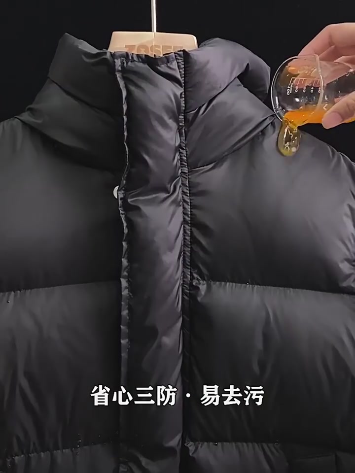 左西黑金羽绒服测评｜冬天给娃穿这件，保暖又时髦！