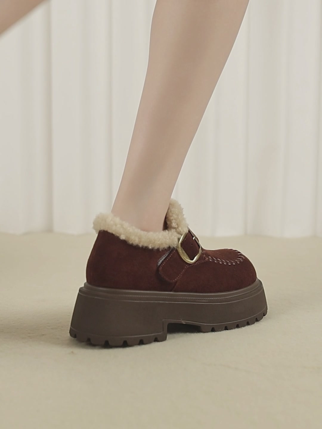 达芙妮勃肯鞋：这个冬天，我靠它‘增高’又‘暖脚’！