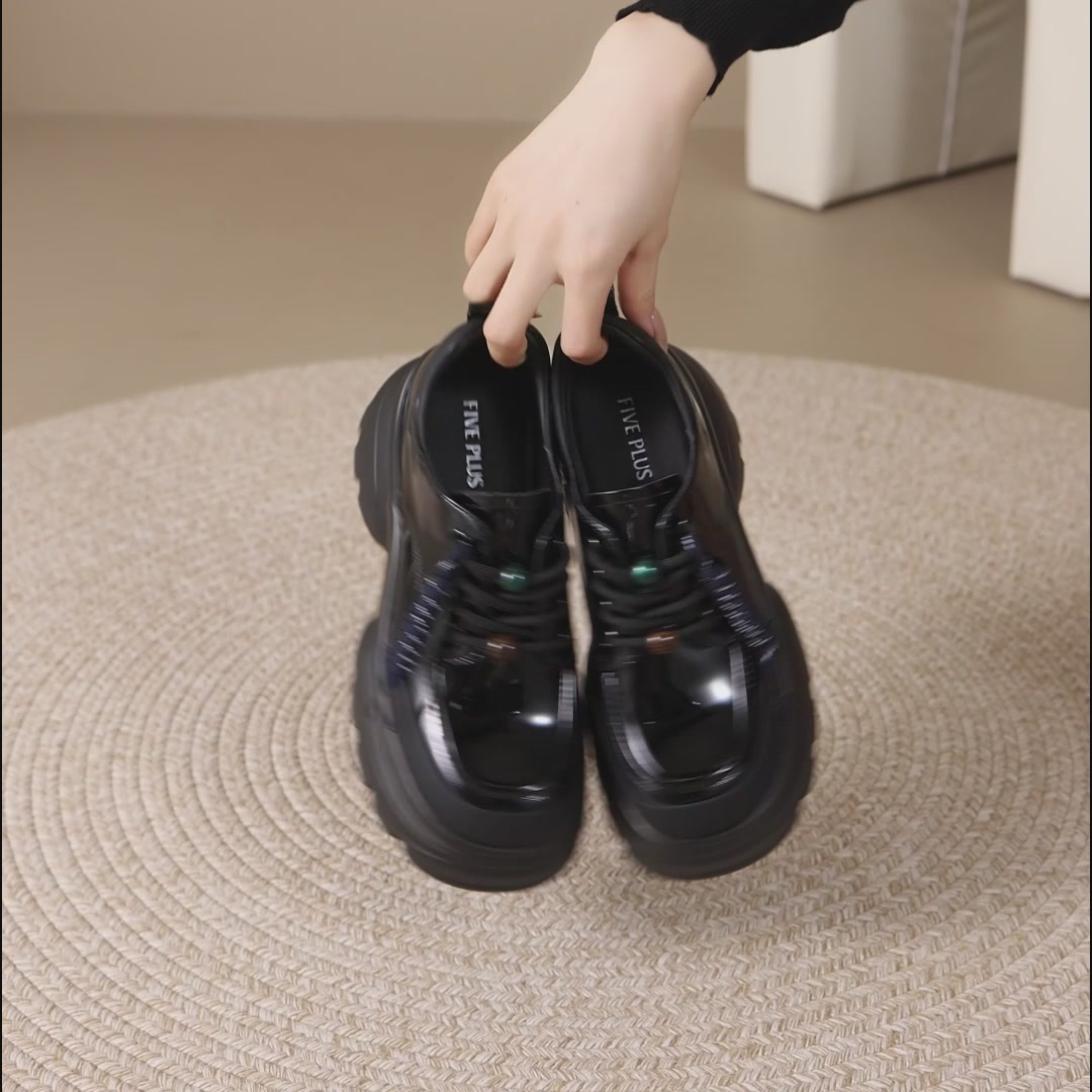 Five Plus松糕底小皮鞋：小个子的增高神器，但舒适度真的够吗？