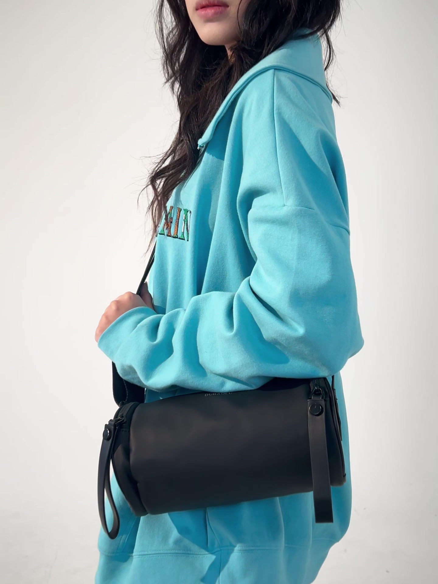 都宝路圆筒包，395元买了个寂寞？