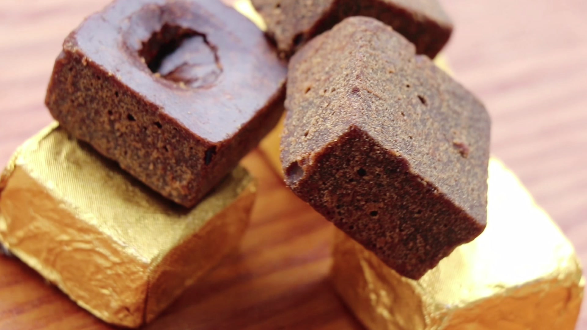 黑糖界的“老干部”：拾誉手工黑糖，喝一口就上头！