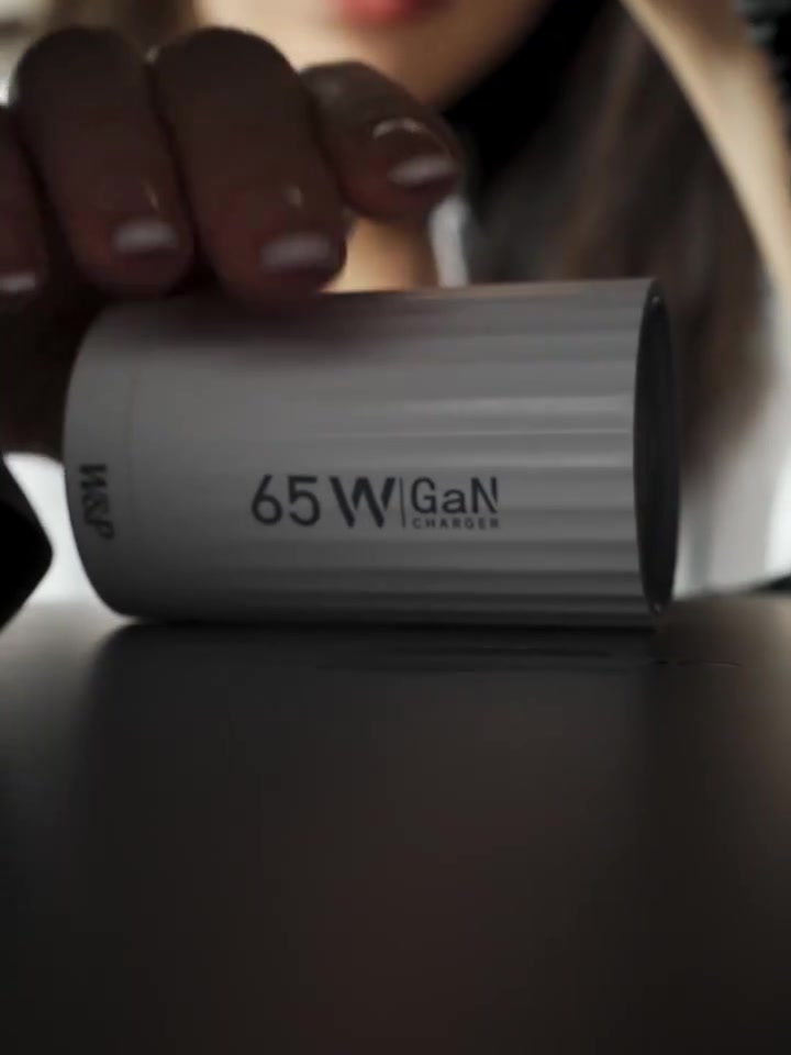 W&P 65W氮化镓充电器：轻巧快充，告别电量焦虑的日常神器