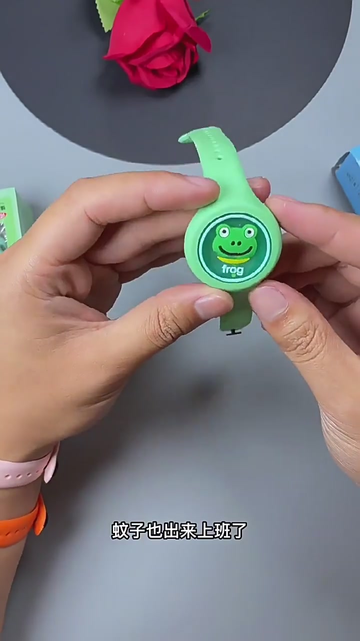 宝妈必入！这款发光驱蚊手环，宝宝爱不释手，防蚊效果绝了！