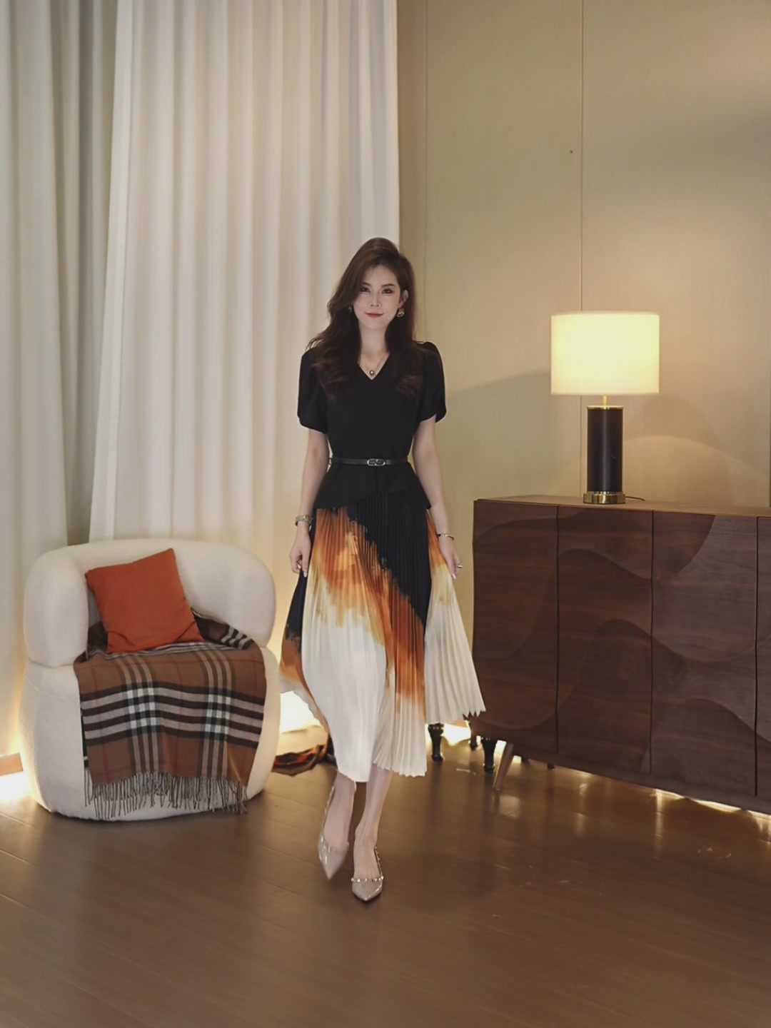 兰瑟儿渐变连衣裙,通勤也能穿出高级感!