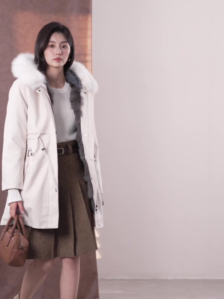 花三千多买件派克服值不值？兽王狐狸毛领皮草外套真实测评