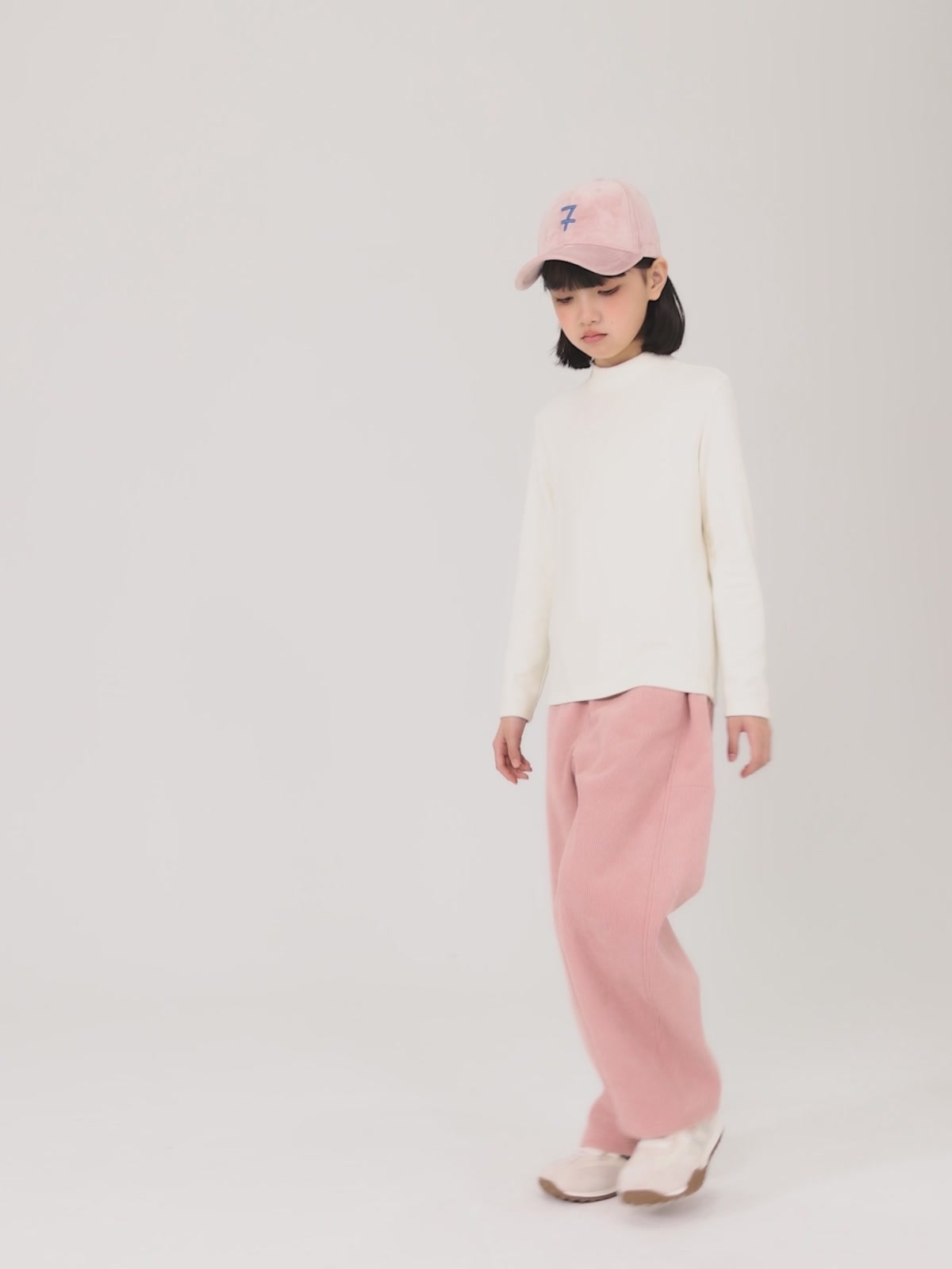 巴布豆BOBDOG女童加绒弯刀裤：299.9元值不值？亲测细节优缺点全解析！