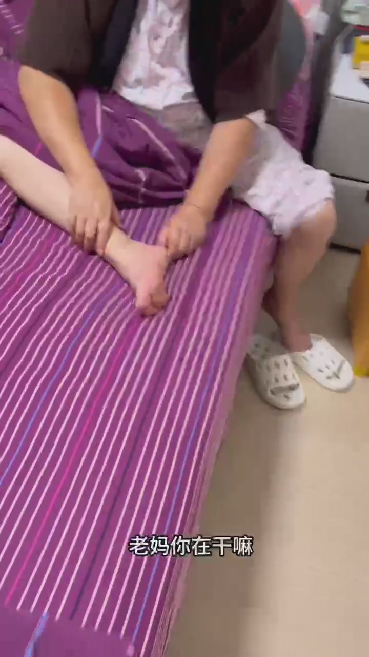 70块买来的“足底救星”，金正磨脚器让我笑中带泪的修脚体验