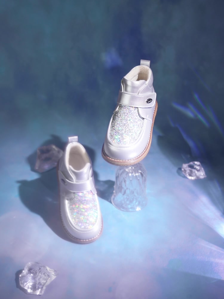 千百度C.BANNER新款男鞋，透气到飞起！夏季户外运动必备！