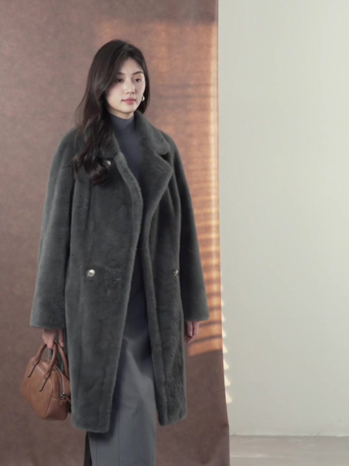 秋水伊人新季必入!撞色千金感仿皮草,高级感拉满💎 第2张图片