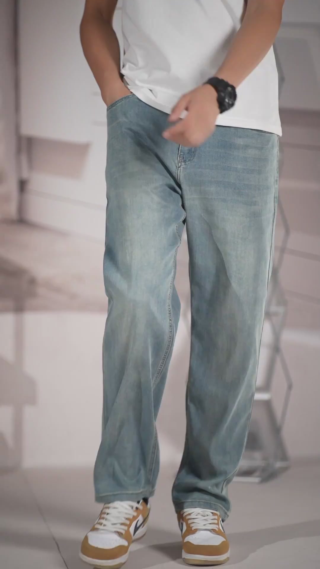 这条牛仔裤让我在夏天找到了体面与凉快的平衡点