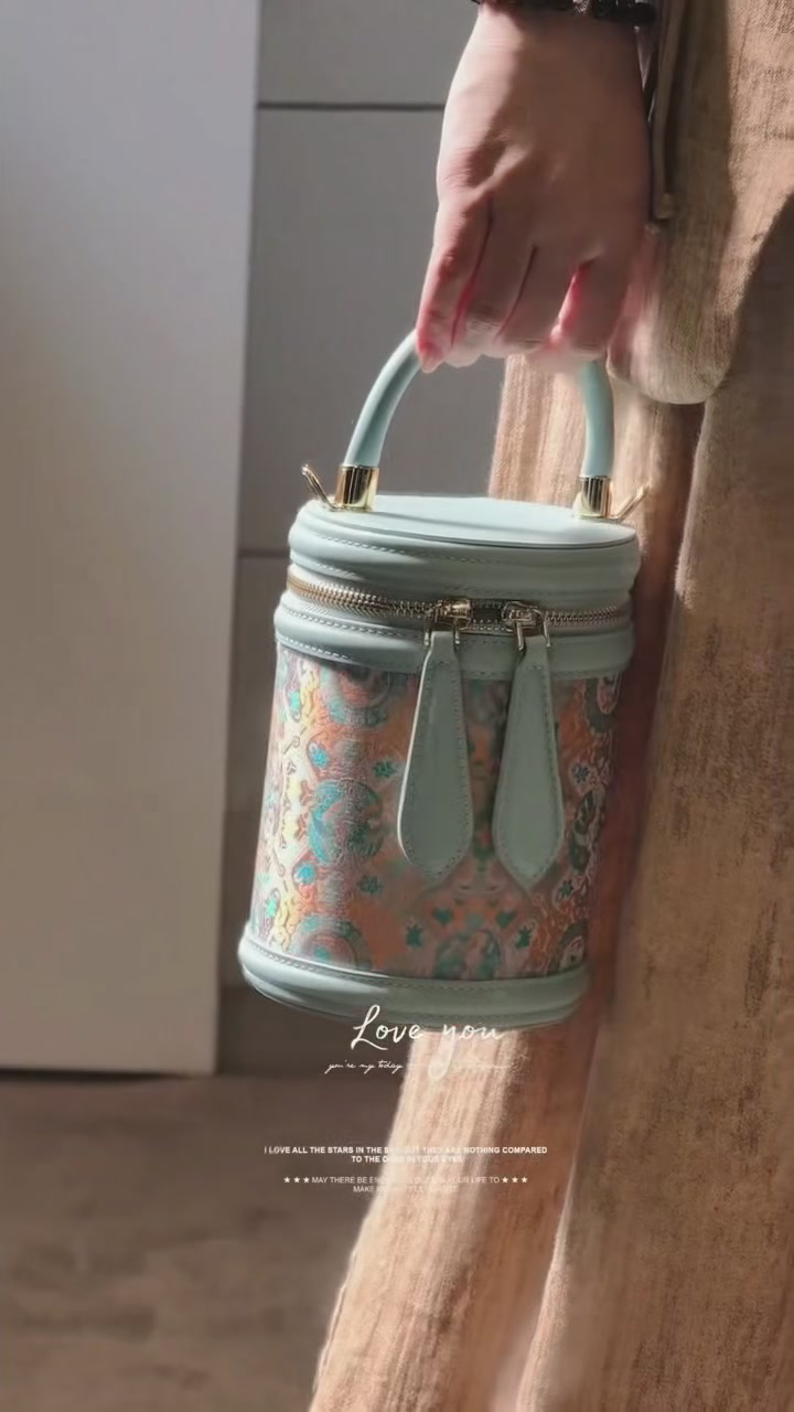 非遗宋锦国风女包体验：当传统美学撞上现代时尚，这波文化输出我给满分！