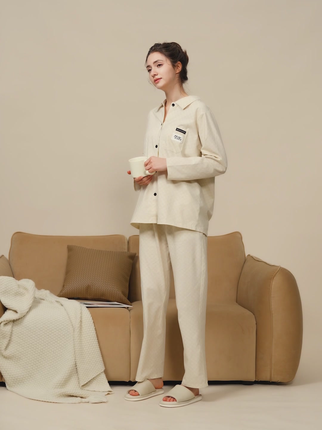 救命！这双拖鞋居然能穿四季还不臭脚？