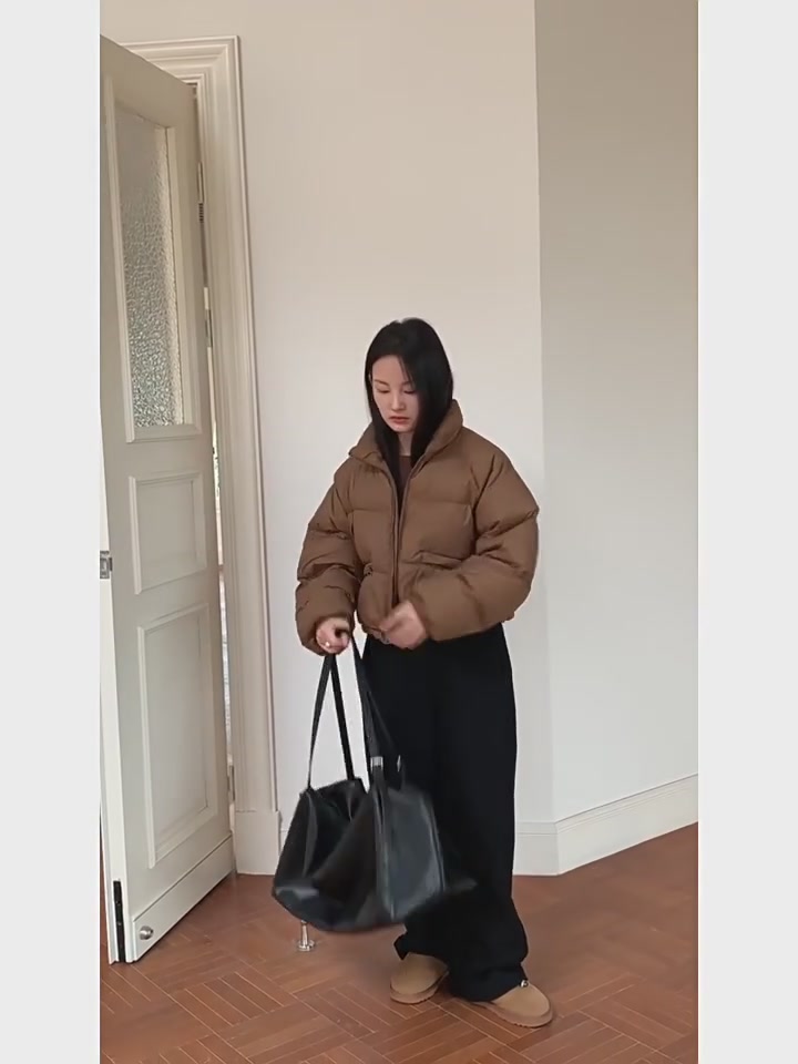 小个子女生必入！这件蓬松羽绒服让我在冬天也能穿出韩系氛围感✨