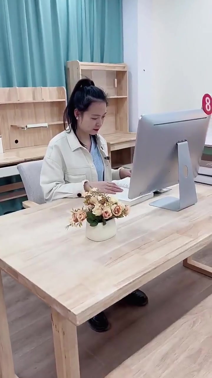 木马人大长桌：客厅变书房，双人办公不打架，但细节控慎入