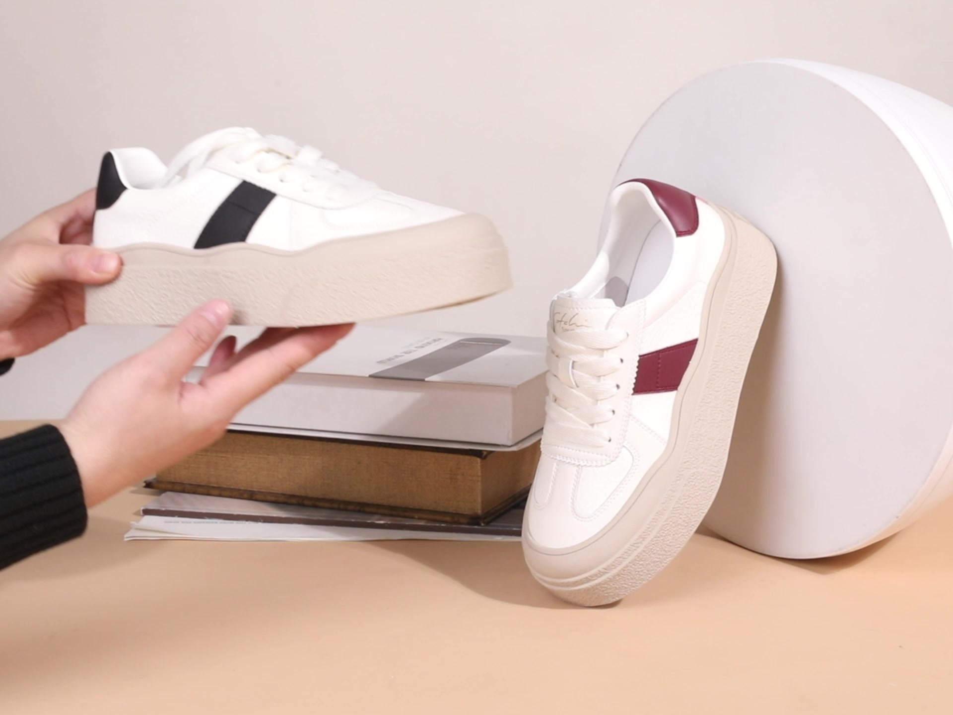 沙驰德训鞋：舒适与时尚的完美碰撞