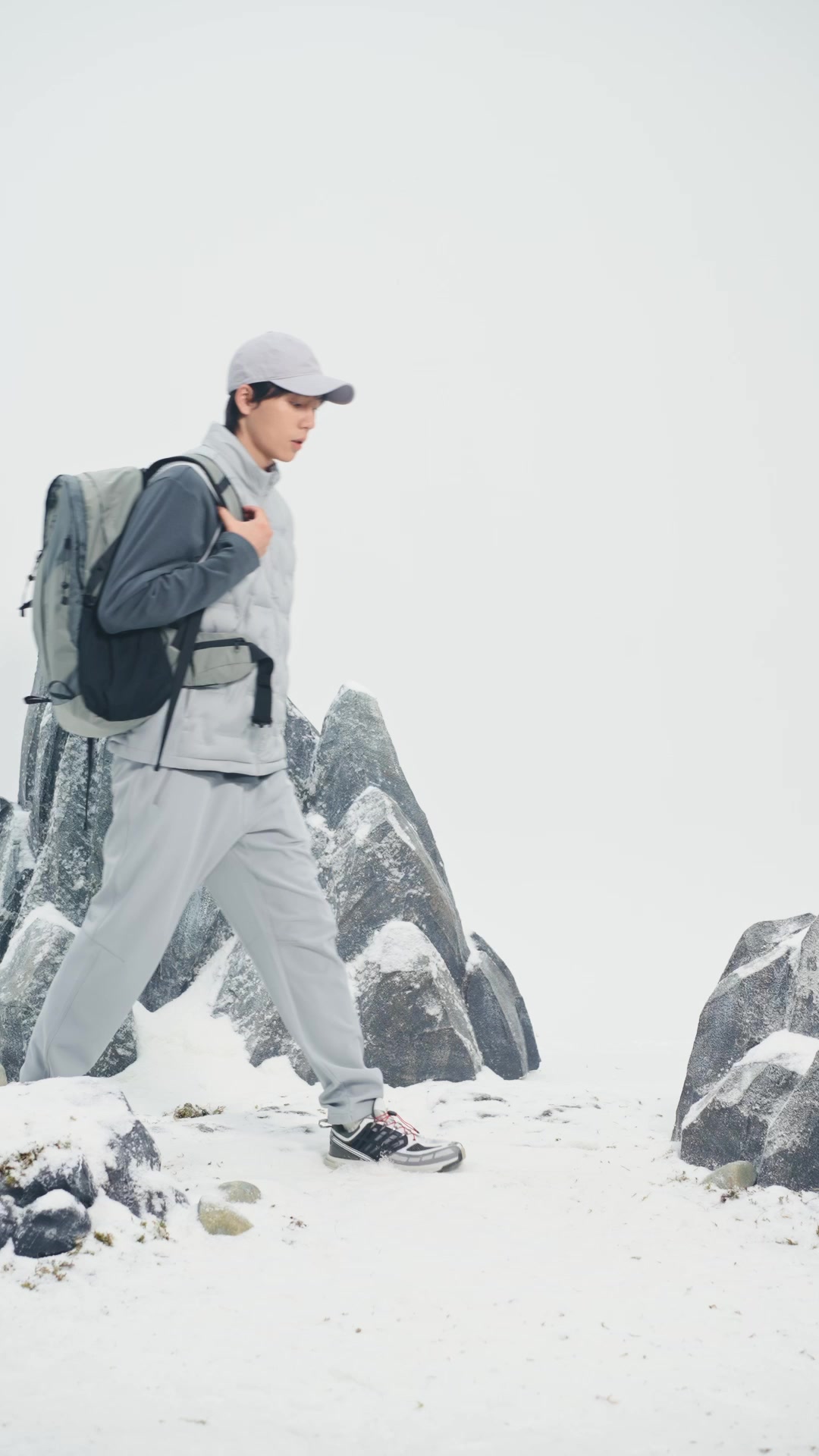 探拓羽绒马甲：文艺青年的冬日叠搭神器，还是智商税？