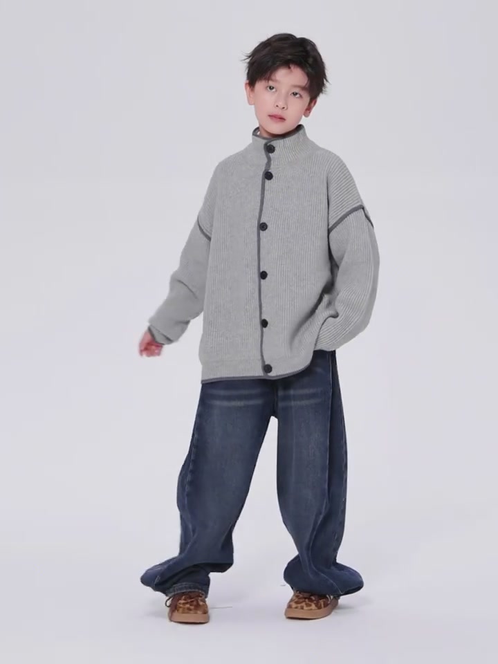 左西童装毛衣外套：420块买了个‘小大人’？这波开衫值不值？