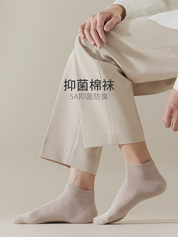 戴上这条手链，我仿佛成了露丝本丝！NATURALLY JOJO 天然白水晶手链蓝月光石海蓝宝手串体验记