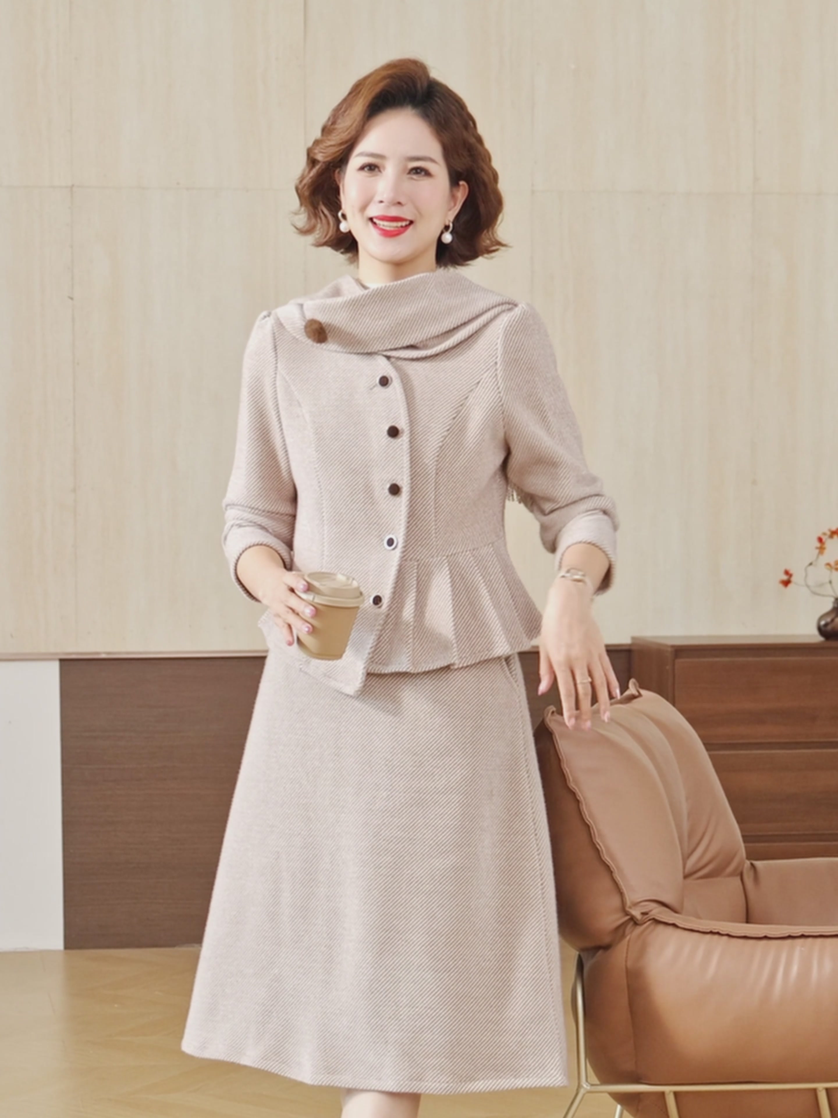 妈妈秋冬气质套装，优雅连衣裙，中老年女裙，2025新款