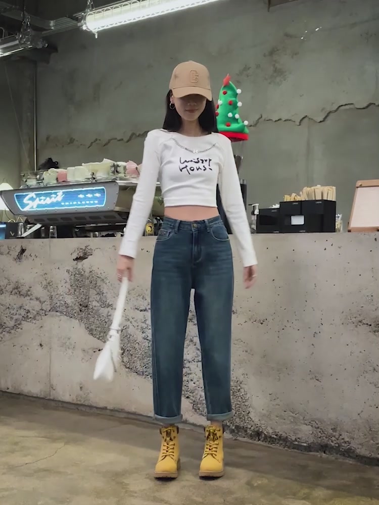 敏芮这条高腰哈伦牛仔裤，口袋带金属的设计到底值不值299？