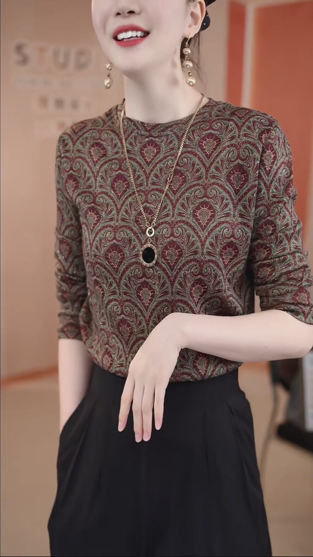 这件复古打底衫，让我在春天里找到了松弛感