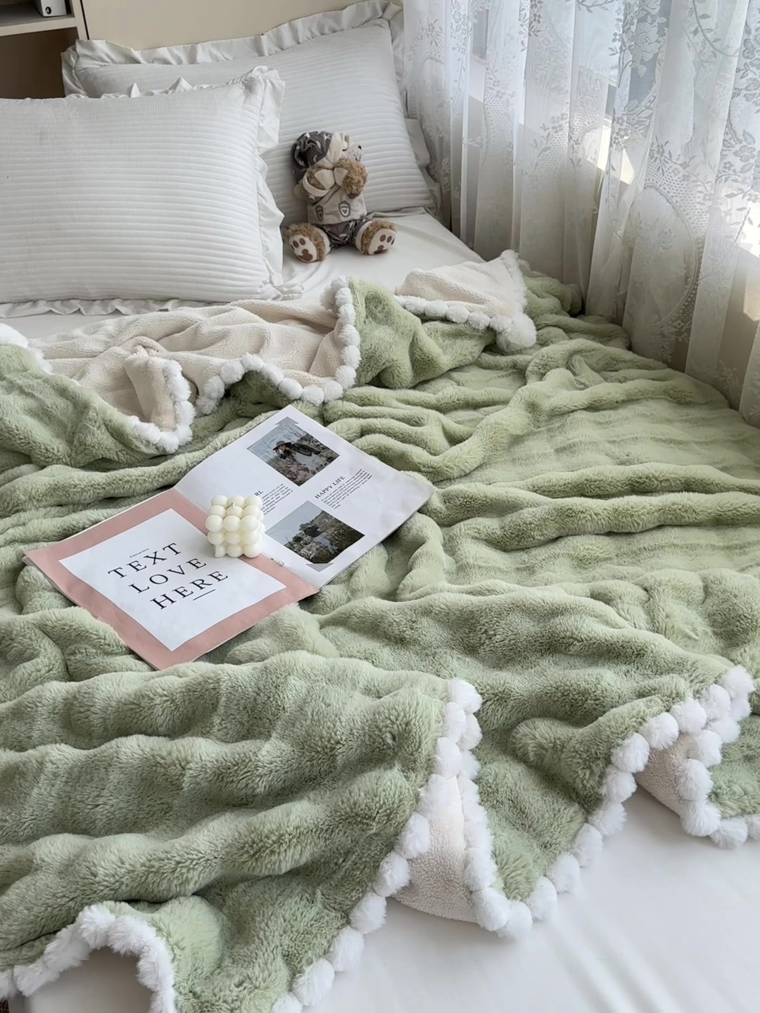 爸妈也爱ins风？高克重泡泡绒兔绒毛毯，暖阳绒毛球花边让我秒变居家小公主！