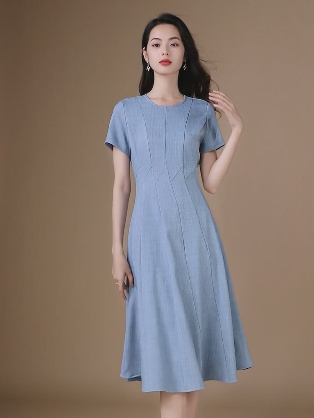 夏新裙装｜圆领收腰连衣裙，气质纯色显瘦绝绝子！