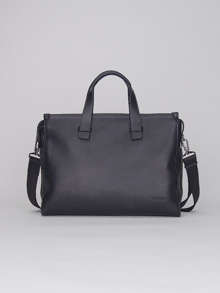 意大利小帆船真皮公文包：商务精英的“航海”新宠，值不值这个价？